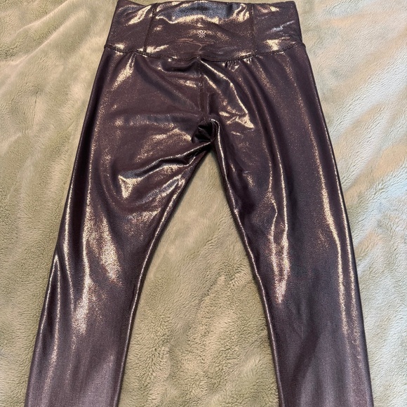 Athleta Pants - Athlete Elation Shine Tight Leggings